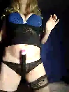 FameLara online show from January 2025 04:30:01 AM