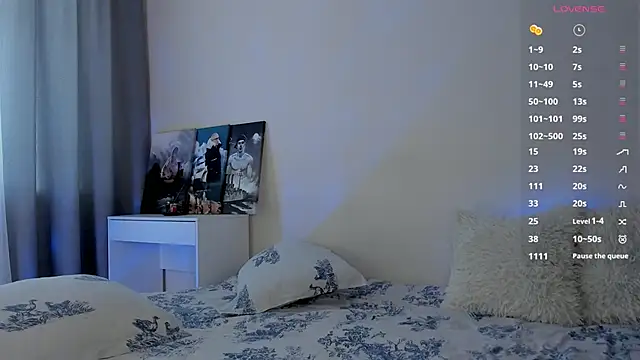 Snapshot of _RocketWay_ chatting on September 2025 01:11:02 PM RocketWay online show from September 2025 01:11:02 PM