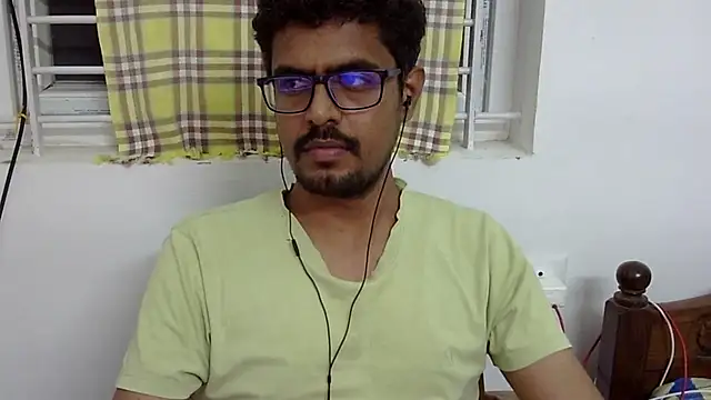 The SHY uncut online show from November 2025 02:17:02 PM