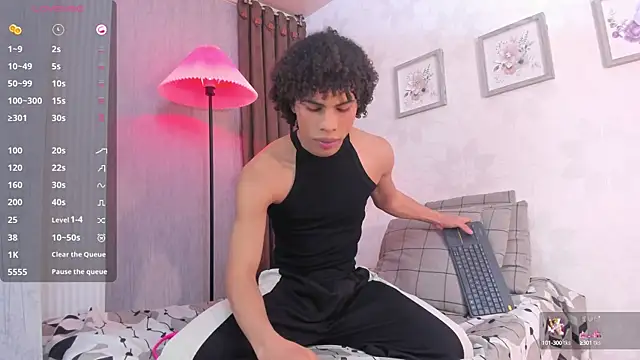 Snapshot of kleo_helenos chatting on September 2025 03:17:01 AM kleo helenos online show from September 2025 03:17:01 AM