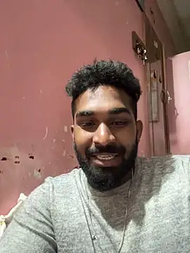 Handsomehunk 4U online show from December 2024 05:37:02 PM