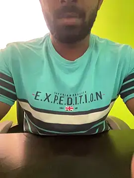 Handsomehunk 4U online show from March 2025 03:24:01 AM