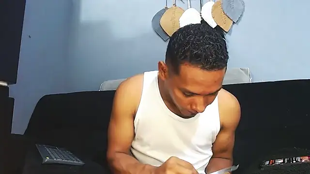 Snapshot of Grandeygruesa1 chatting on November 2025 06:12:01 AM Grandeygruesa1 online show from November 2025 06:12:01 AM