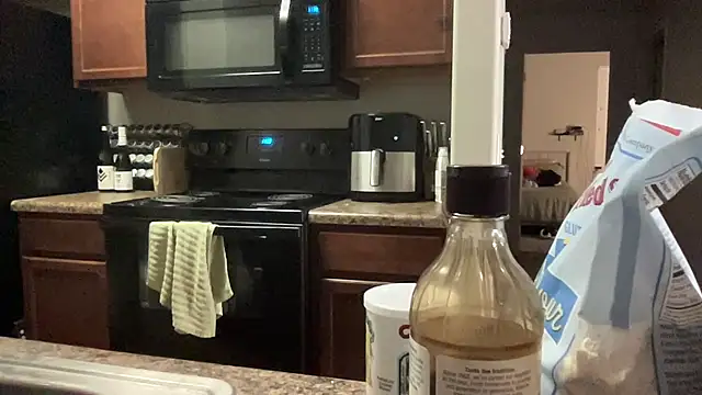 Snapshot of NatalieKneals chatting on January 2025 06:40:01 AM NatalieKneals online show from January 2025 06:40:01 AM