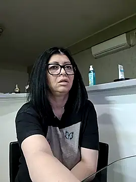 Milf Abigail online show from April 2026 01:31:02 AM