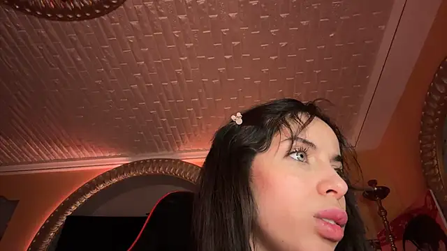 Snapshot of ORLA86 chatting on February 2025 04:39:02 AM ORLA86 online show from February 2025 04:39:02 AM