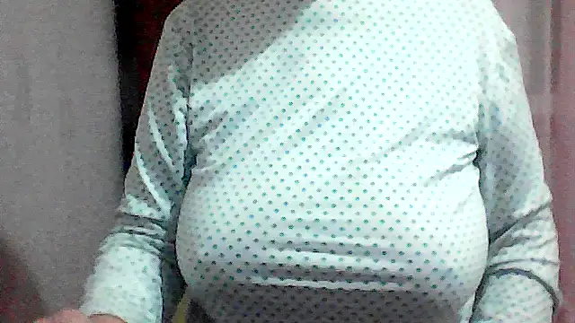 Snapshot of AnaXBerry chatting on November 2025 06:56:02 PM AnaXBerry online show from November 2025 06:56:02 PM