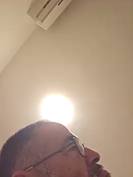 Snapshot of polla_calientes47 chatting on November 2025 11:40:01 PM polla calientes47 online show from November 2025 11:40:01 PM