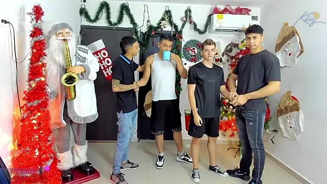 badguyss bisex online show from December 2025 11:38:02 AM