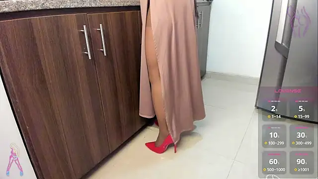 lulu 072 online show from December 2024 07:30:02 PM