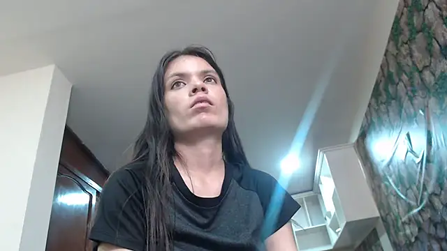 Snapshot of Karla_sweed chatting on March 2025 12:49:01 AM Karla sweed online show from March 2025 12:49:01 AM