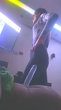 Snapshot of BodyandlegginLover chatting on September 2025 07:53:01 AM BodyandlegginLover online show from September 2025 07:53:01 AM