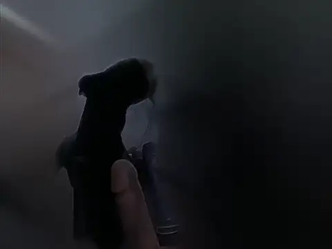 Snapshot of BodyandlegginLover chatting on December 2025 03:44:02 AM BodyandlegginLover online show from December 2025 03:44:02 AM