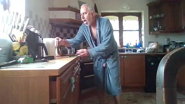 jakjak106 online show from April 2026 07:48:02 AM