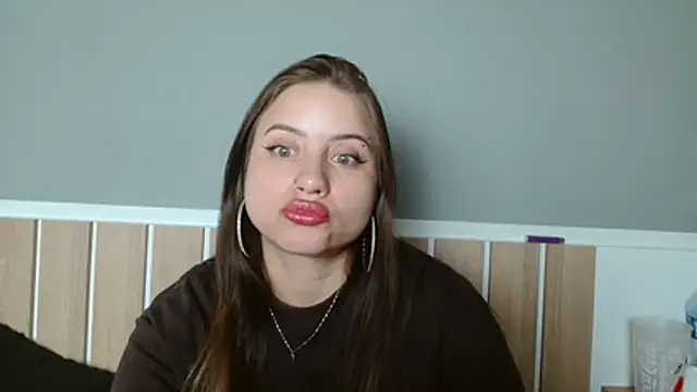 520 Loirex 741 online show from December 2025 03:13:01 AM