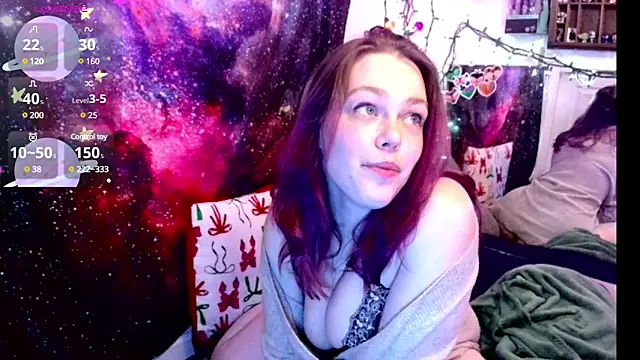 Snapshot of EverlyEster chatting on February 2025 06:38:01 PM EverlyEster online show from February 2025 06:38:01 PM