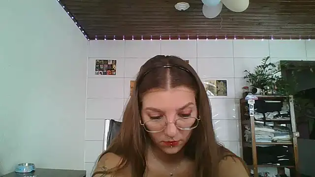 SweetyBabyDemon online show from March 2026 02:01:01 PM