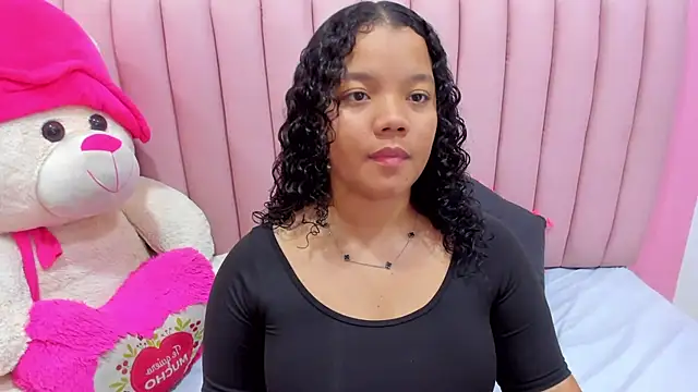 ISABELLA 020 online show from September 2025 03:02:01 PM