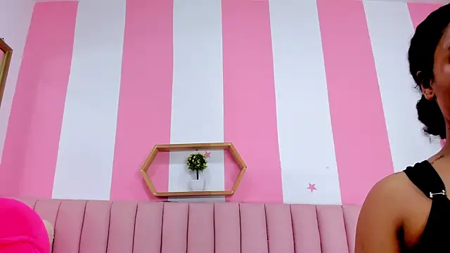 ISABELLA 020 online show from March 2026 12:43:02 PM