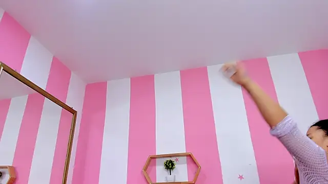 ISABELLA 020 online show from April 2026 01:12:02 PM