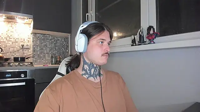  torfin  online show from February 2025 06:51:02 PM