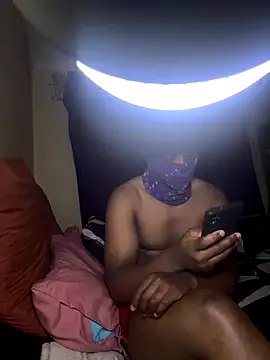 StallionPiper12 online show from December 2025 09:08:02 PM