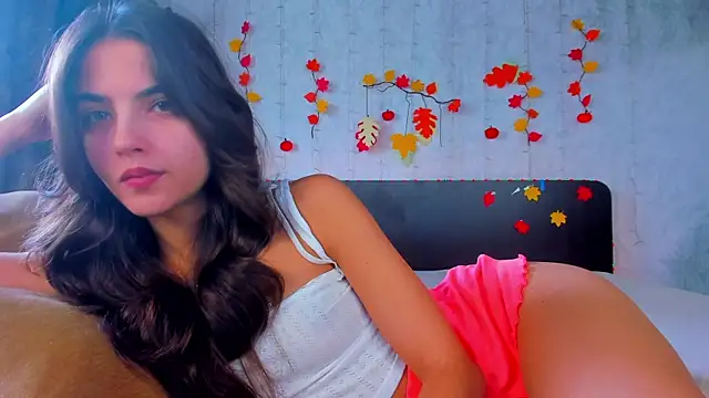 Milana Crystal  online show from October 2025 08:07:02 AM