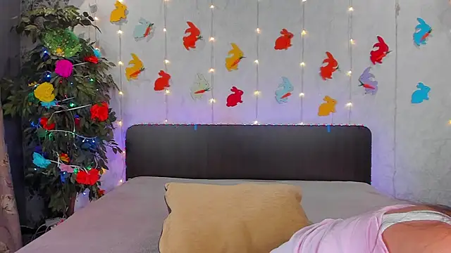 Milana Crystal  online show from April 2026 07:13:01 AM