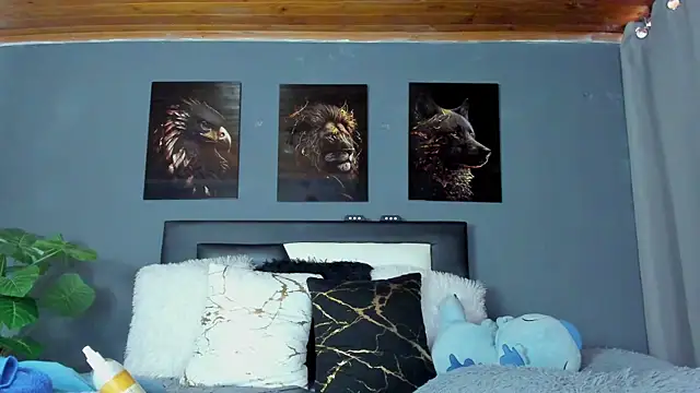 francesco evan online show from November 2025 07:34:02 PM