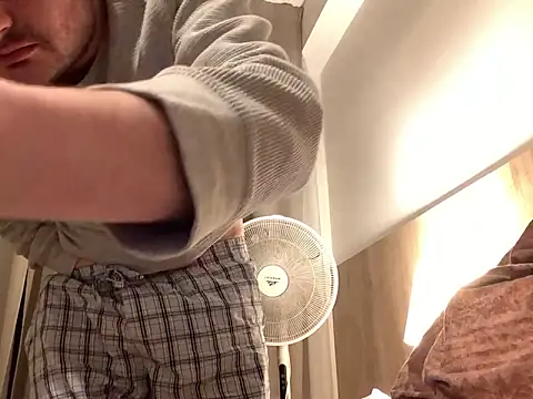 Hebrewhammers42 online show from February 2026 07:23:02 PM