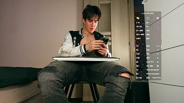 ChristianLevine  online show from January 2026 04:48:02 AM