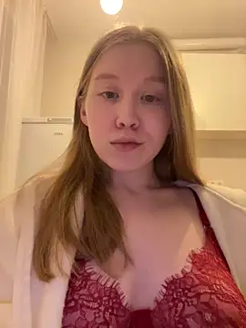 Eva Weyne online show from March 2026 08:15:02 PM