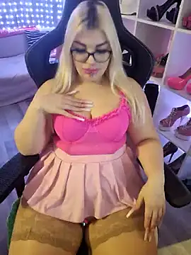 Snapshot of MariellaSun_ chatting on March 2025 06:53:01 AM MariellaSun online show from March 2025 06:53:01 AM