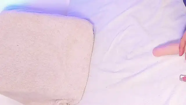 Ana Winnss online show from March 2025 04:56:01 AM