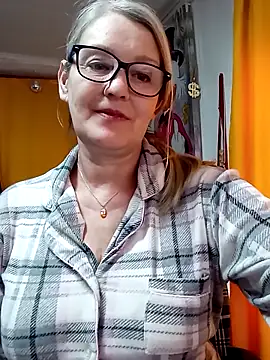 irinamaux online show from March 2026 08:59:02 AM