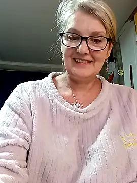 irinamaux online show from April 2026 02:57:01 PM