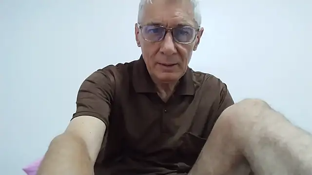 Snapshot of BIGUNCUTHARDCOCK chatting on June 2026 12:22:02 AM BIGUNCUTHARDCOCK online show from June 2026 12:22:02 AM