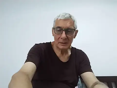 Snapshot of BIGUNCUTHARDCOCK chatting on July 2026 03:23:01 AM BIGUNCUTHARDCOCK online show from July 2026 03:23:01 AM