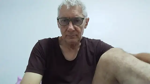 Snapshot of BIGUNCUTHARDCOCK chatting on July 2026 11:44:01 PM BIGUNCUTHARDCOCK online show from July 2026 11:44:01 PM