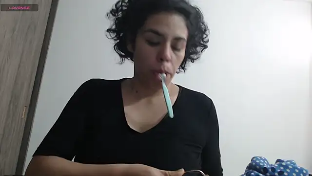 Anne purple online show from February 2025 04:17:02 PM