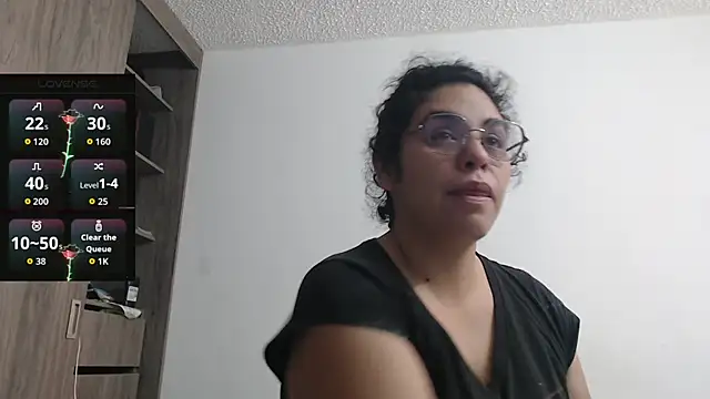 Anne purple online show from November 2025 03:45:02 PM