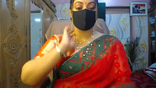 Snapshot of SohanaSabaSexy chatting on December 2025 05:17:01 PM SohanaSabaSexy online show from December 2025 05:17:01 PM