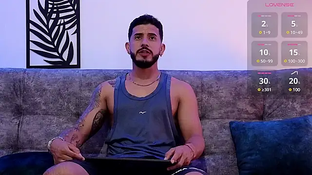 Bruno Mattos online show from December 2024 11:45:01 PM