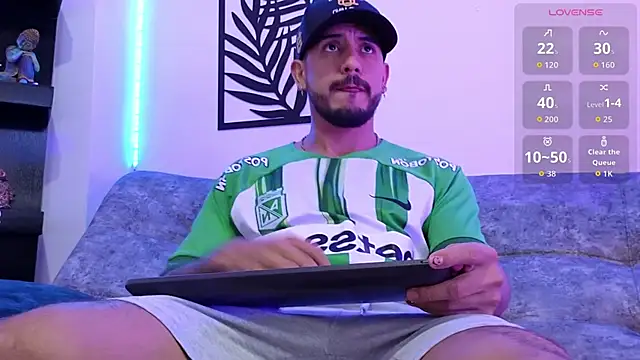 Snapshot of Bruno_Mattos chatting on December 2025 07:09:01 PM Bruno Mattos online show from December 2025 07:09:01 PM