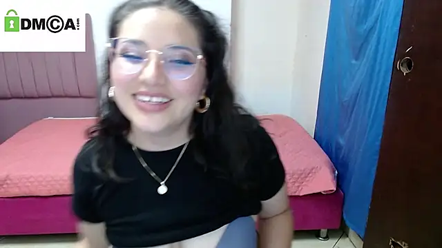 phoenixxxx777 online show from April 2026 12:19:02 AM