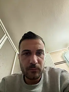 modelturanist27 online show from January 2025 01:00:01 AM