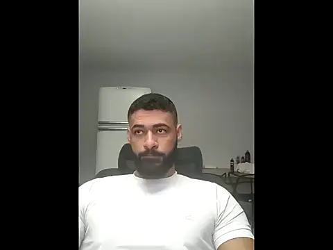 Valtin233 online show from June 2026 04:56:02 PM