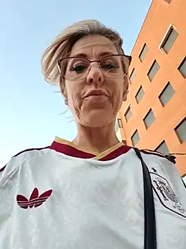 blondyruby online show from July 2026 07:16:02 PM