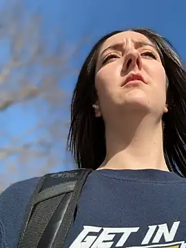  Juliette online show from December 2025 12:44:02 PM