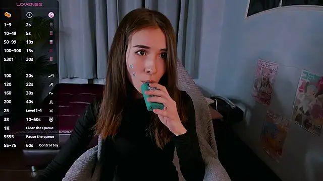 Snapshot of ashleyro1 chatting on November 2025 01:06:02 PM ashleyro1 online show from November 2025 01:06:02 PM